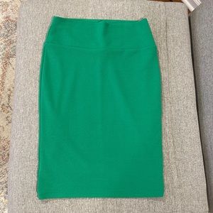 ✨EUC Lularoe Green Skirt